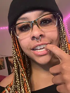 Snapshot of N1NT3NDH03 chatting on February 26, 2026, 3:38 am N1NT3NDH03 online show from February 26, 2026, 3:38 am