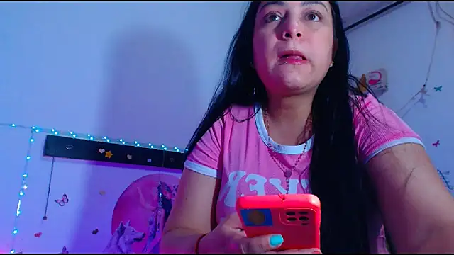 oliviarodriguez2u online show from May 9, 2026, 10:04 pm