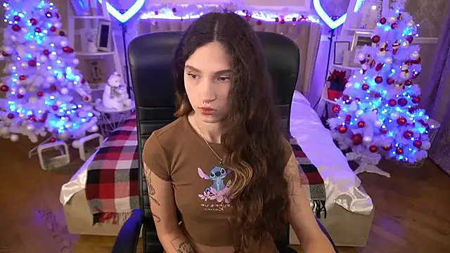 BabyFlowerr online show from December 22, 2024, 8:03 pm