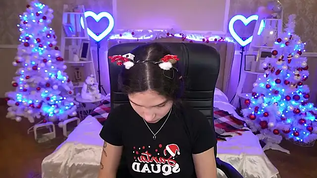 BabyFlowerr online show from December 25, 2024, 10:48 pm