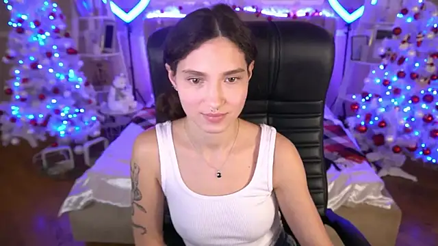 BabyFlowerr online show from December 27, 2024, 10:48 pm