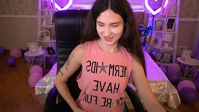 BabyFlowerr online show from February 6, 2025, 5:14 am