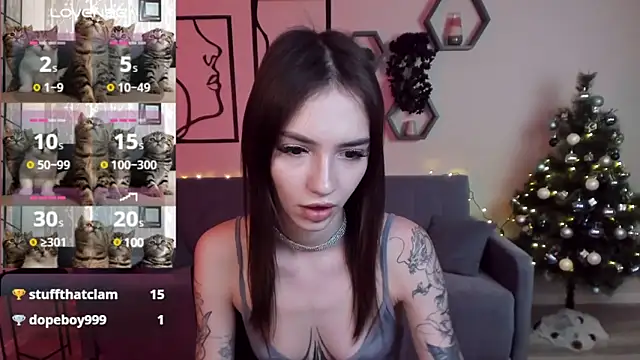 Snapshot of SophieCatty chatting on December 17, 2024, 2:55 am SophieCatty online show from December 17, 2024, 2:55 am
