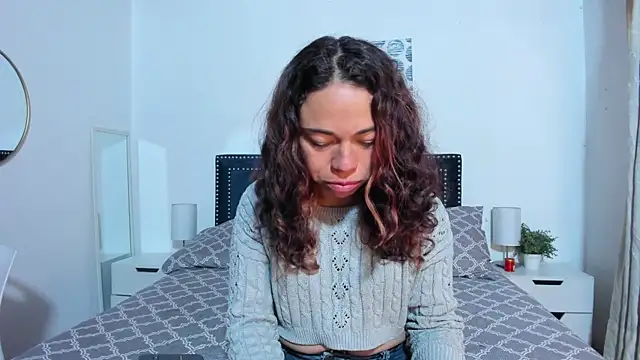 ZulyMichels online show from June 11, 2026, 12:36 pm