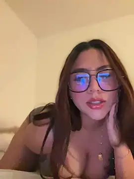 marcimaa online show from March 17, 2025, 12:41 am