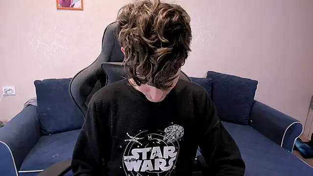 Snapshot of James_Mills chatting on October 9, 2025, 7:01 pm James Mills online show from October 9, 2025, 7:01 pm