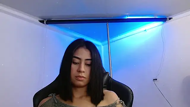 Martina1369 online show from June 10, 2026, 5:07 am