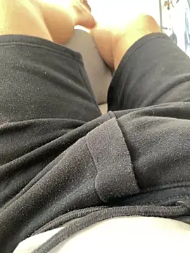 Snapshot of Krasavzi chatting on November 2, 2025, 6:27 am Krasavzi online show from November 2, 2025, 6:27 am