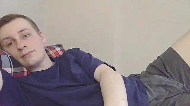 Snapshot of your_andy chatting on April 20, 2026, 5:54 am your andy online show from April 20, 2026, 5:54 am