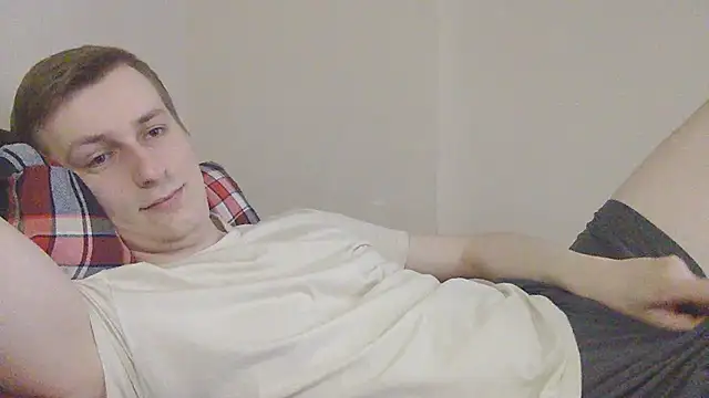 Snapshot of your_andy chatting on May 17, 2026, 6:22 am your andy online show from May 17, 2026, 6:22 am