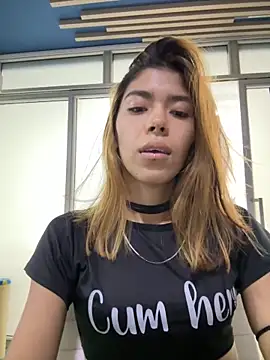 Girl Cherry online show from February 4, 2025, 10:54 am