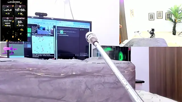 Snapshot of Paulina_Davis_ chatting on September 21, 2025, 9:49 pm Paulina Davis  online show from September 21, 2025, 9:49 pm