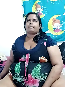 SusanaEshwar online show from April 28, 2026, 8:36 pm
