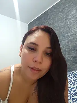 LizzRouse online show from November 30, 2025, 3:49 pm