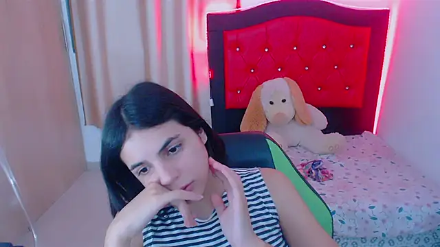  elenna online show from December 11, 2024, 12:44 am
