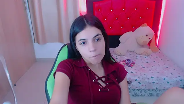  elenna online show from December 13, 2024, 5:32 pm