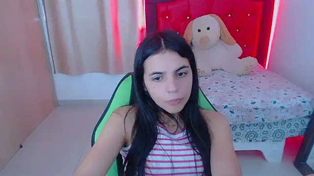  elenna online show from December 26, 2024, 6:54 pm