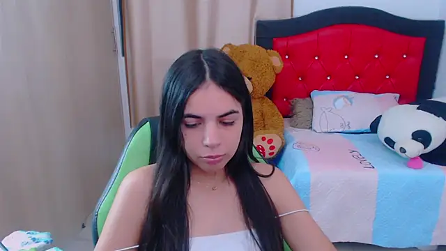  elenna online show from January 15, 2025, 5:15 pm