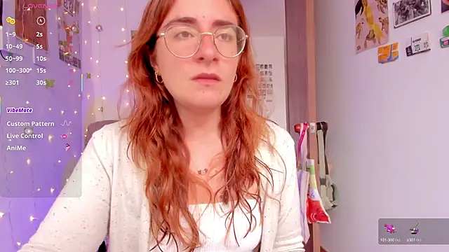 Snapshot of linda_giggle chatting on September 30, 2025, 2:33 pm linda giggle online show from September 30, 2025, 2:33 pm