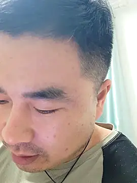 Snapshot of guozuo chatting on October 4, 2025, 4:38 pm guozuo online show from October 4, 2025, 4:38 pm