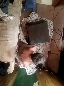 sucktraewil online show from March 10, 2025, 12:40 am