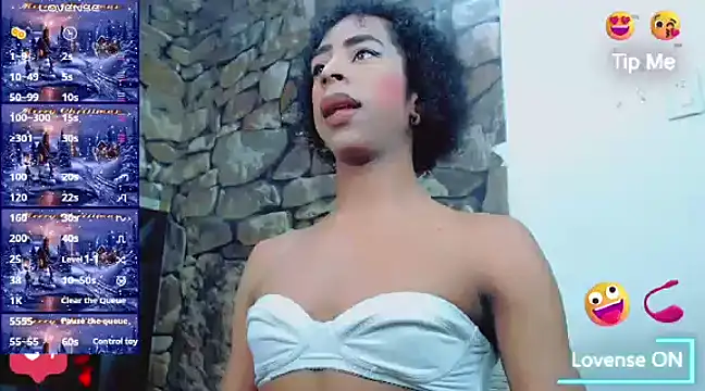 bigcockcandy111 online show from December 13, 2024, 3:16 am