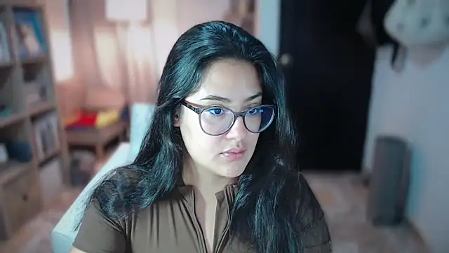 Snapshot of ZabathMiller chatting on November 30, 2025, 7:18 pm ZabathMiller online show from November 30, 2025, 7:18 pm