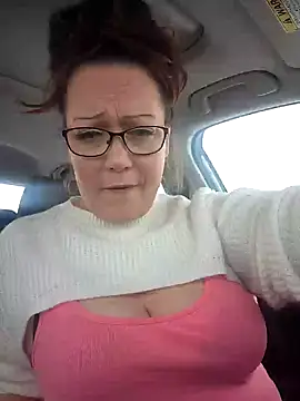 BBWQUEENBEEE online show from January 19, 2025, 8:09 pm