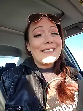 BBWQUEENBEEE online show from January 26, 2025, 6:16 pm