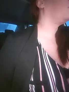 BBWQUEENBEEE online show from February 11, 2025, 2:13 pm