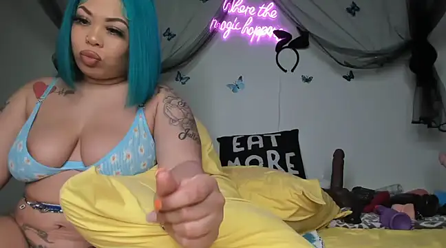 ThickAssRena online show from February 12, 2025, 1:41 am