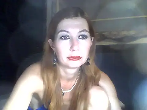 Snapshot of Olesja chatting on June 18, 2026, 8:02 pm Olesja online show from June 18, 2026, 8:02 pm
