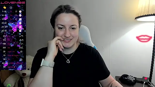 Christen John lover online show from February 21, 2025, 11:32 pm