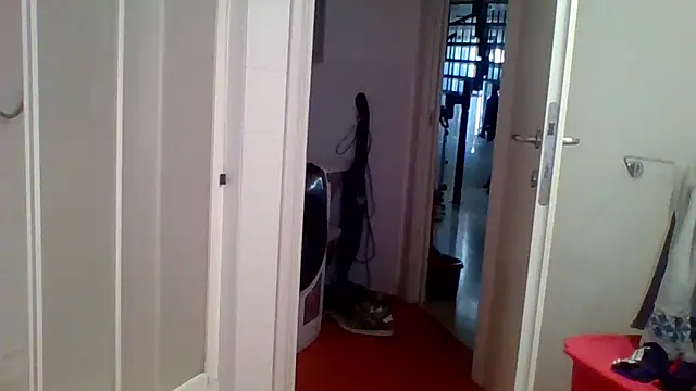 Snapshot of woww791 chatting on September 20, 2025, 2:40 pm woww791 online show from September 20, 2025, 2:40 pm