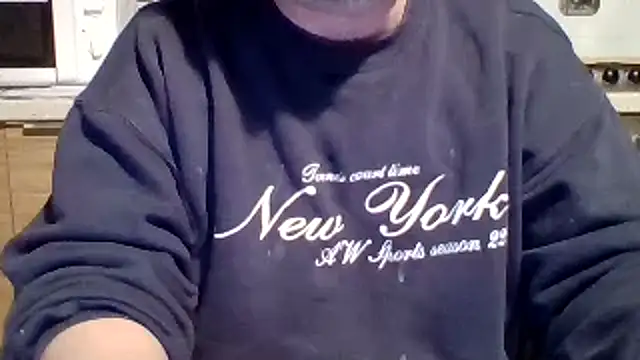 Snapshot of woww791 chatting on October 30, 2025, 2:51 pm woww791 online show from October 30, 2025, 2:51 pm