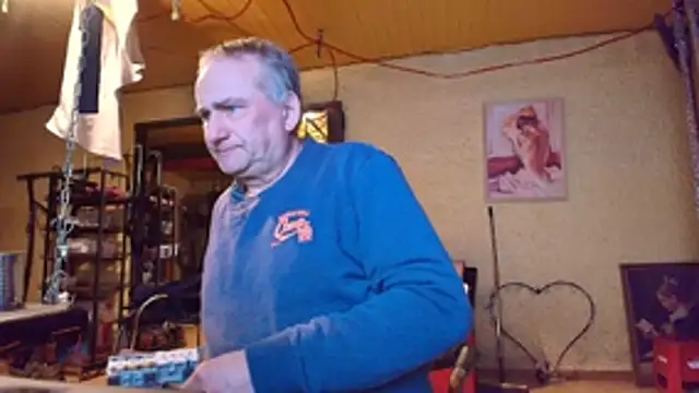 jeanlulu online show from February 9, 2026, 8:46 pm