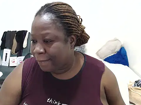SWEETPRCIOUS30 online show from March 16, 2025, 6:31 am