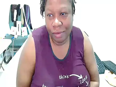 SWEETPRCIOUS30 online show from September 10, 2025, 7:08 am