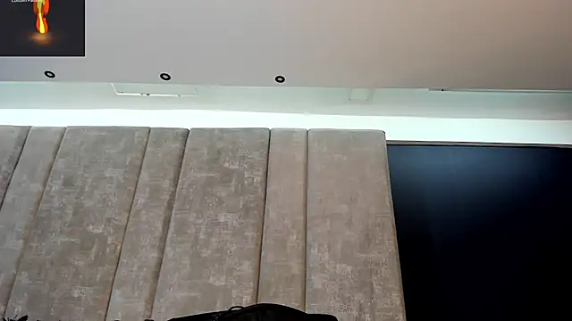 Snapshot of MarkWalker__ chatting on February 19, 2026, 10:11 am MarkWalker online show from February 19, 2026, 10:11 am