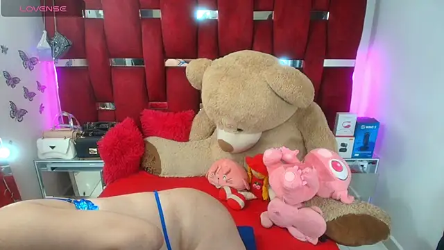 Ginna doll online show from October 19, 2025, 1:39 am