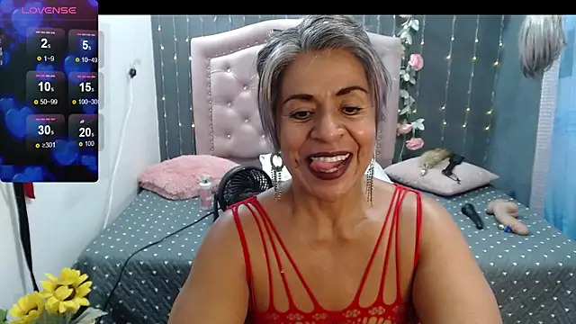 lalisha 96 online show from December 15, 2024, 1:13 am