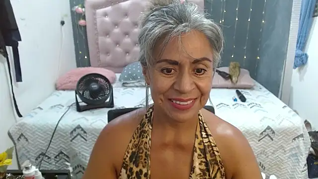 lalisha 96 online show from November 29, 2025, 12:02 am