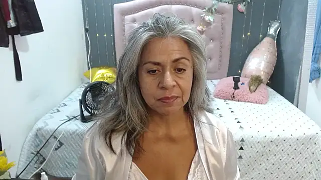 Snapshot of lalisha_96 chatting on March 19, 2026, 12:03 am lalisha 96 online show from March 19, 2026, 12:03 am