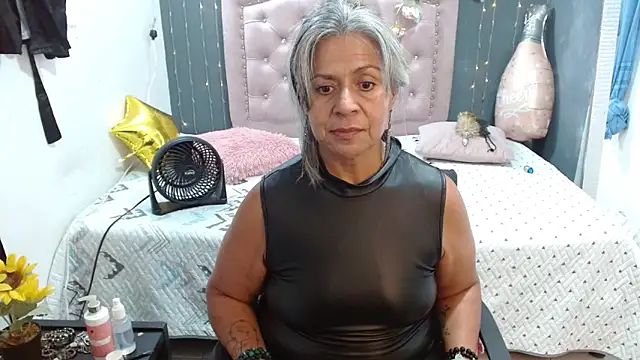 Snapshot of lalisha_96 chatting on March 21, 2026, 1:54 am lalisha 96 online show from March 21, 2026, 1:54 am