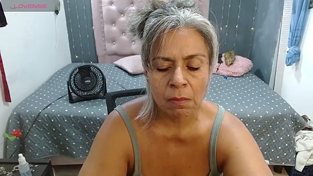 lalisha 96 online show from June 26, 2026, 10:03 pm