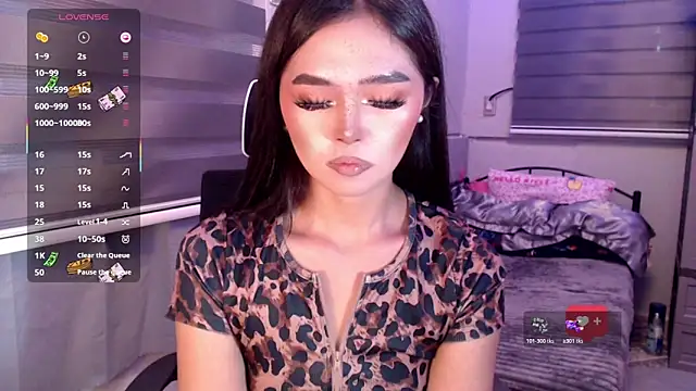 Itsme claire online show from November 13, 2025, 1:37 am