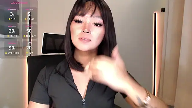 Snapshot of Itsme_claire chatting on June 2, 2026, 12:34 am Itsme claire online show from June 2, 2026, 12:34 am