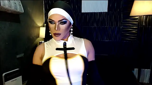 UrtopshemalegoddessAliyah online show from February 4, 2026, 10:58 pm