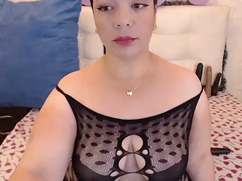 Angiee BBW online show from December 19, 2024, 5:50 pm