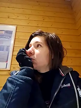 Lina lou4 online show from January 21, 2025, 7:37 am